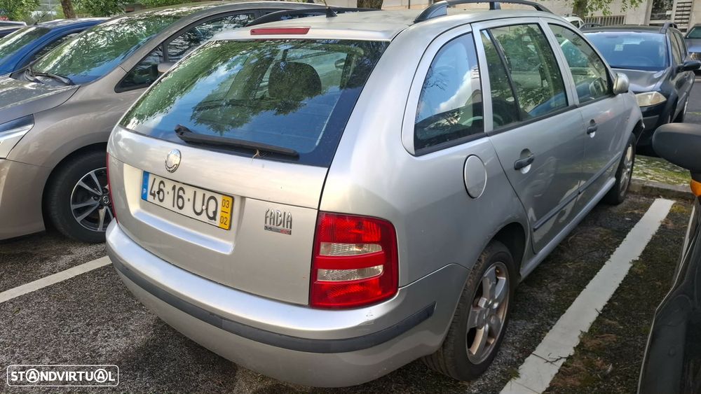 Skoda Fabia Break 1.4 Elegance AR4 - 6
