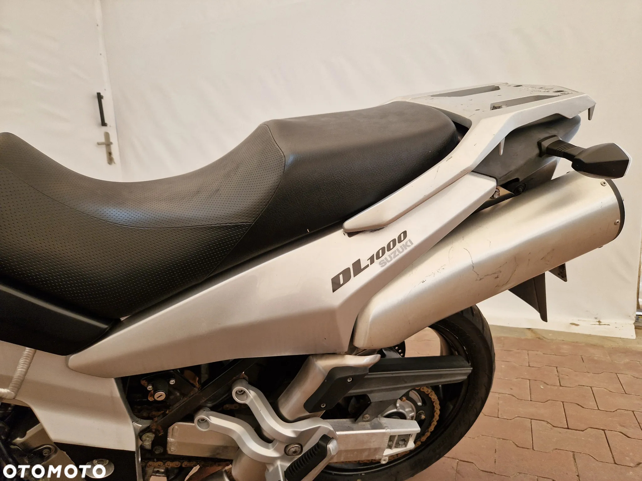 Suzuki DL - 35