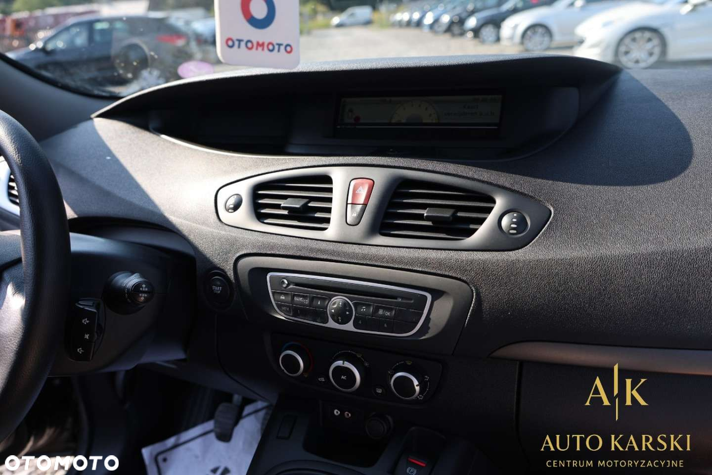 Renault Scenic - 27