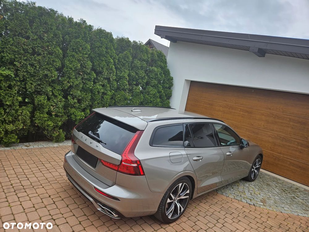 Volvo V60 T5 Geartronic R-Design - 7