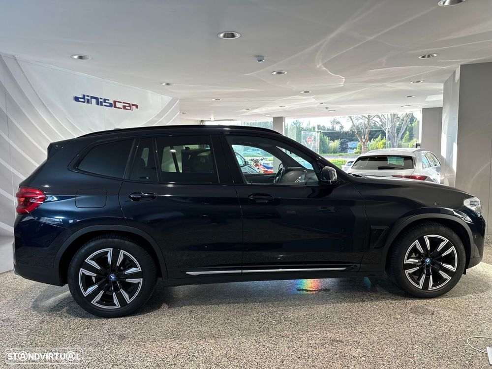 BMW iX3 Inspiring - 44