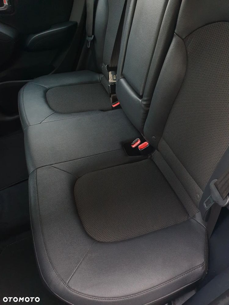 Hyundai ix35 1.6 GDI Premium 2WD - 34