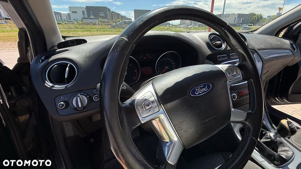 Ford Mondeo 2.0 TDCi Ambiente - 5
