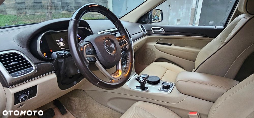 Jeep Grand Cherokee 3.0 CRD Overland - 25