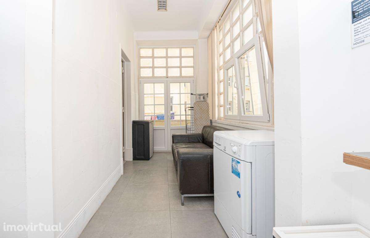 Quarto - localizado em Marquês de Pombal Lisbon - Grande imagem: 5/17