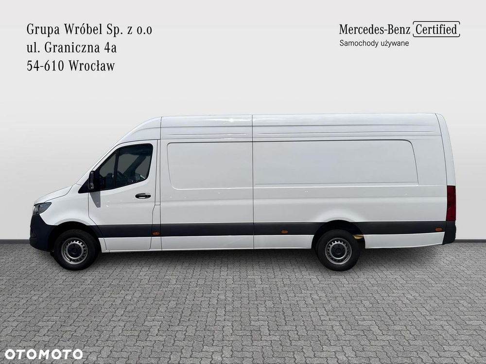 Mercedes-Benz Sprinter - 4