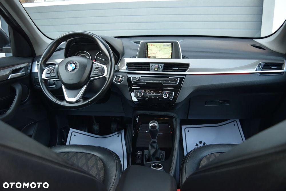 BMW X1 xDrive20d xLine - 37