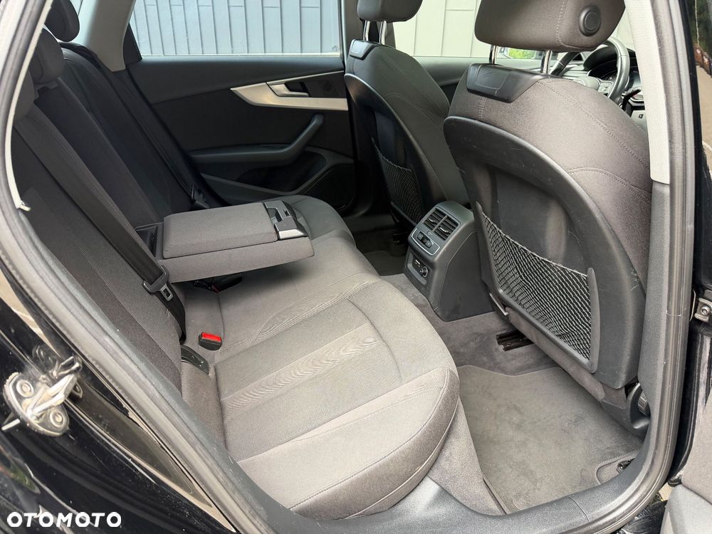 Audi A4 Avant 2.0 TDI S tronic sport - 22