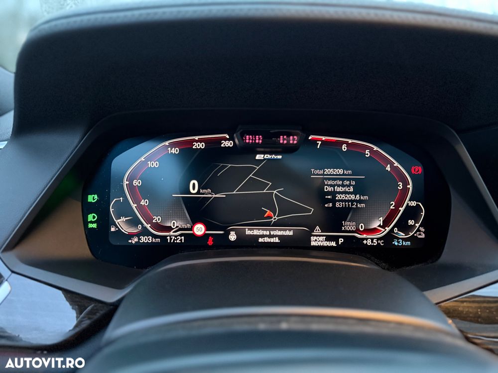 BMW X5 xDrive45e - 25