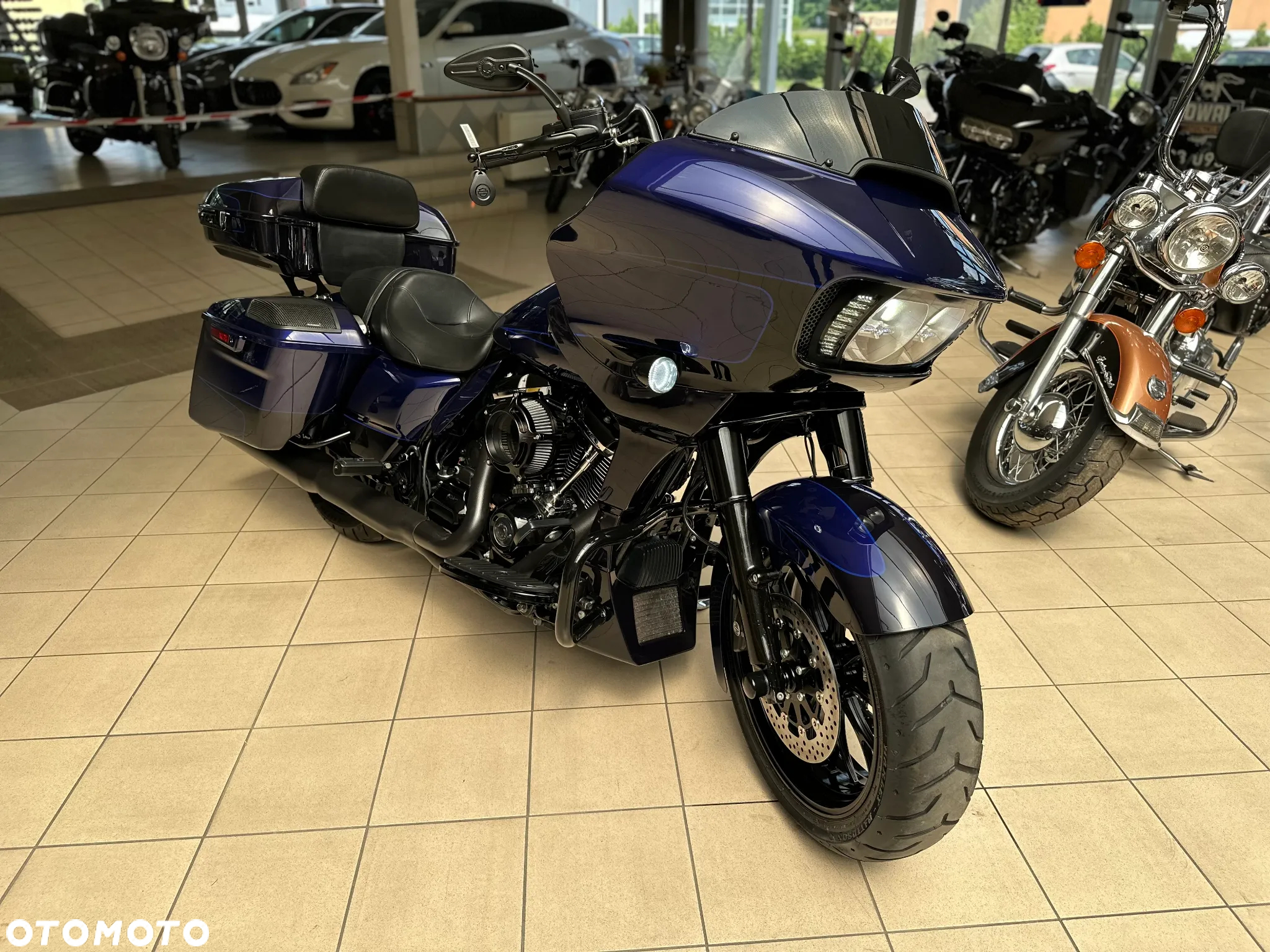 Harley-Davidson Touring Road Glide - 5