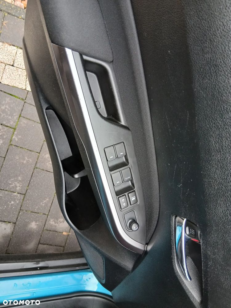 Suzuki Vitara - 12