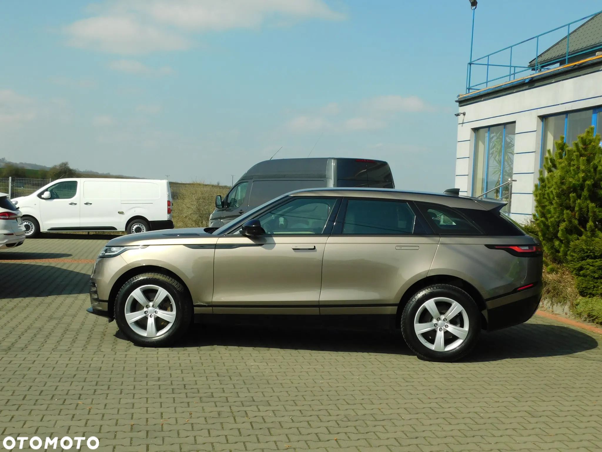 Land Rover Range Rover Velar 3.0 SD6 R-Dynamic - 6