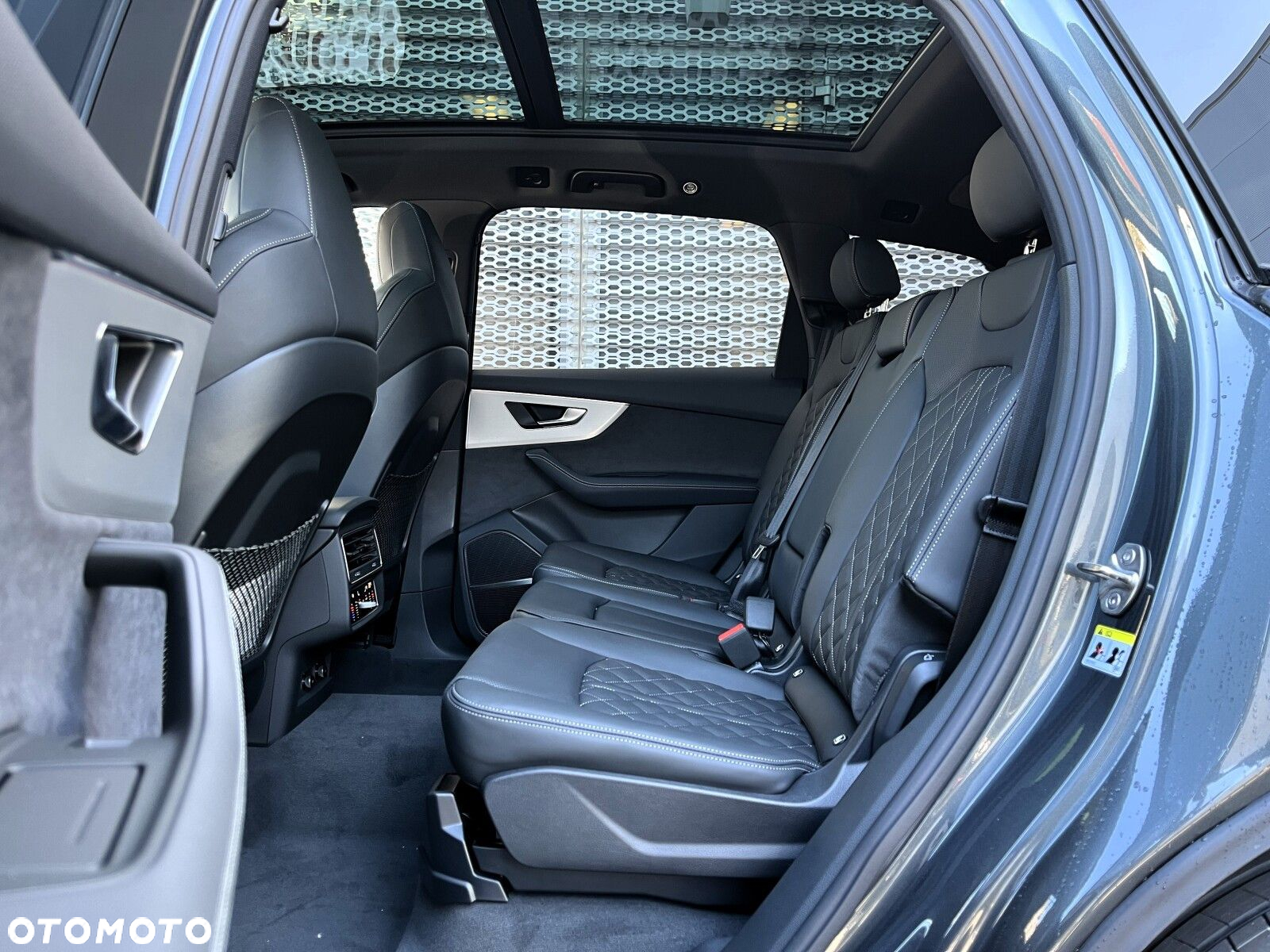 Audi Q7 - 11