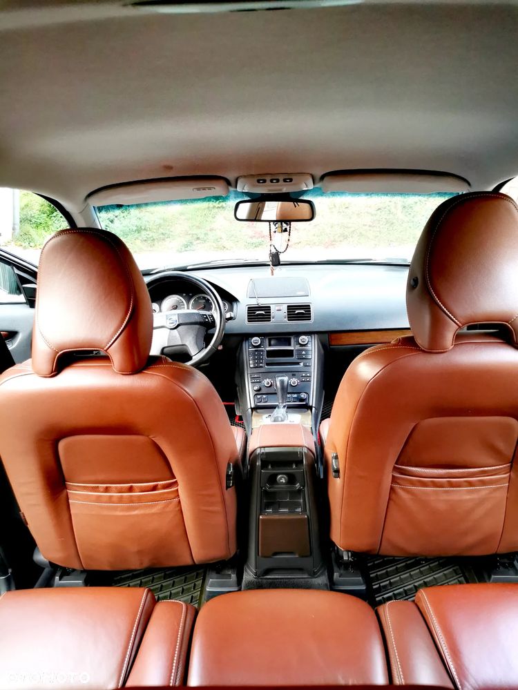 Volvo XC 90 - 12