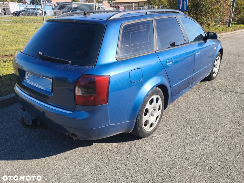 Audi A4 Avant - 3