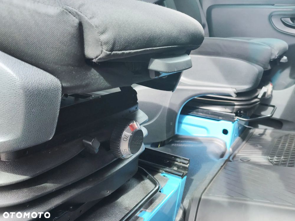 Mercedes-Benz Sprinter 319 V6 3.0 LED*Navi*Webasto - 20