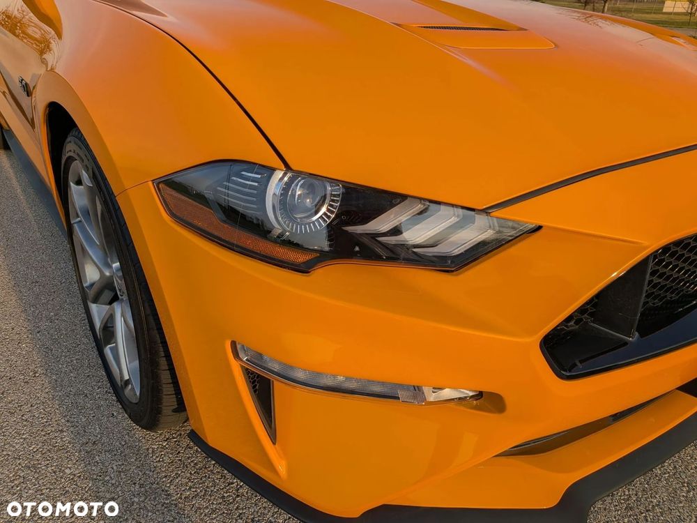 Ford Mustang 5.0 V8 GT - 10