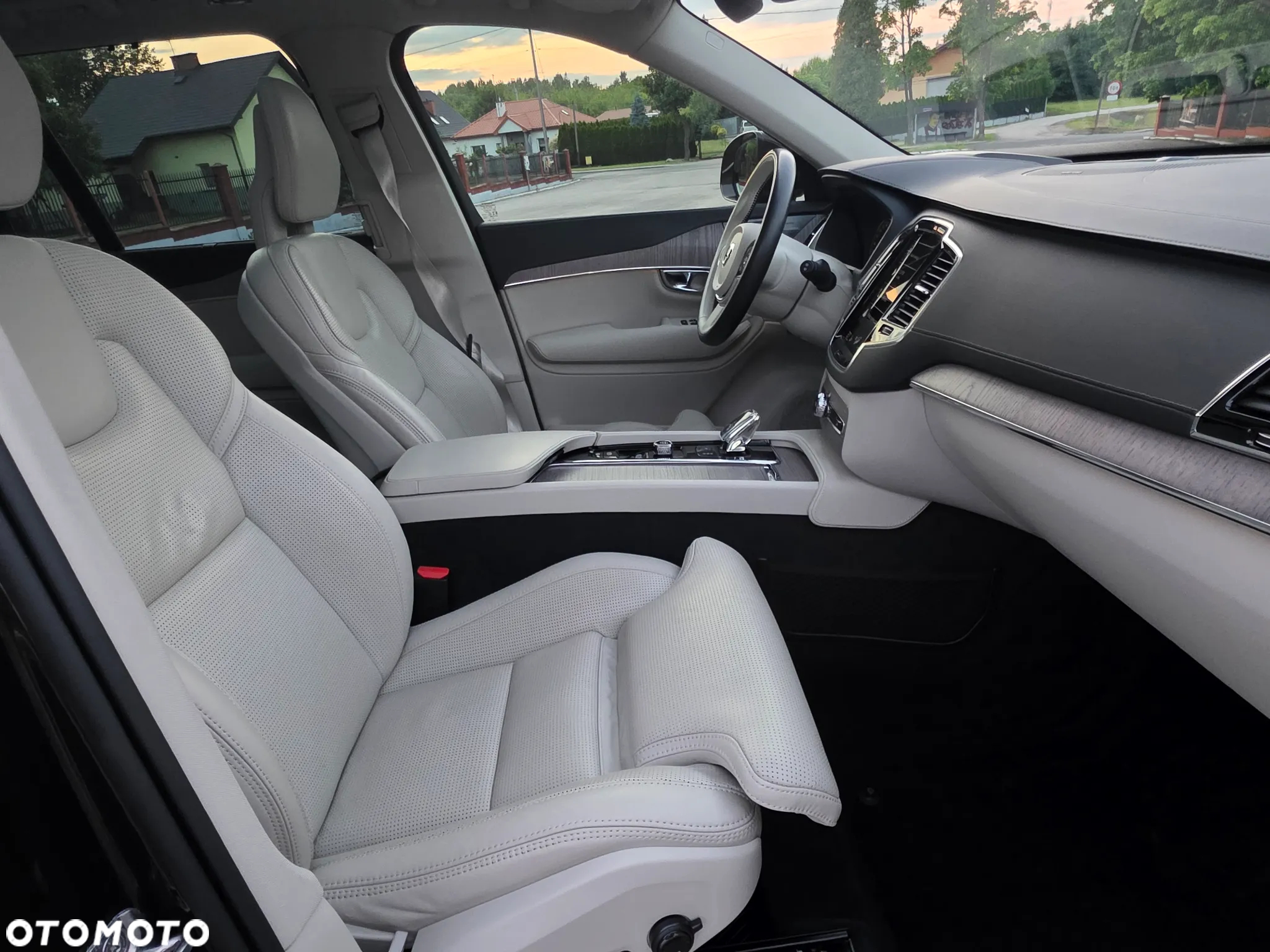Volvo XC 90 D5 AWD Inscription 7os - 16
