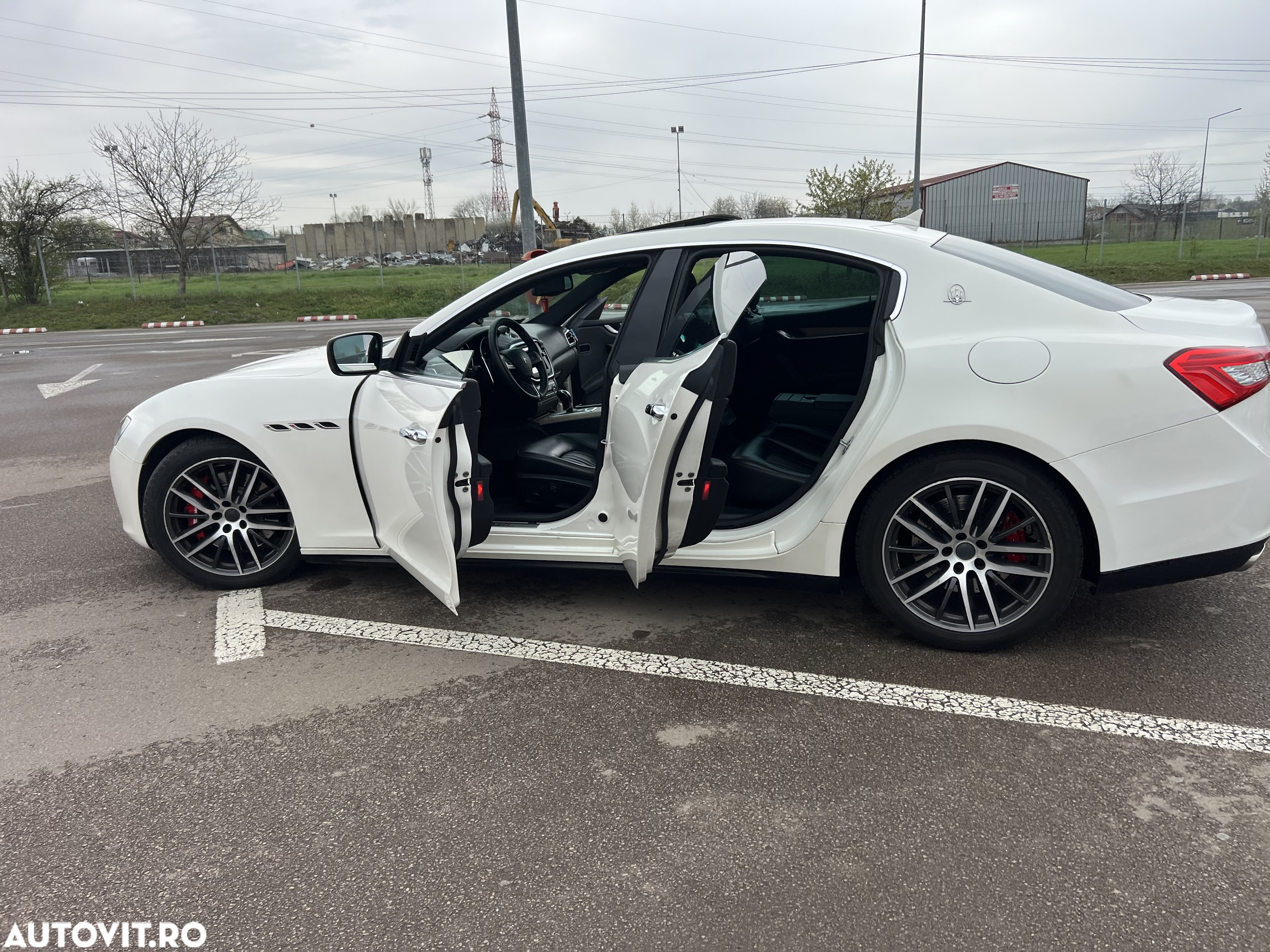 Maserati Ghibli Diesel - 8
