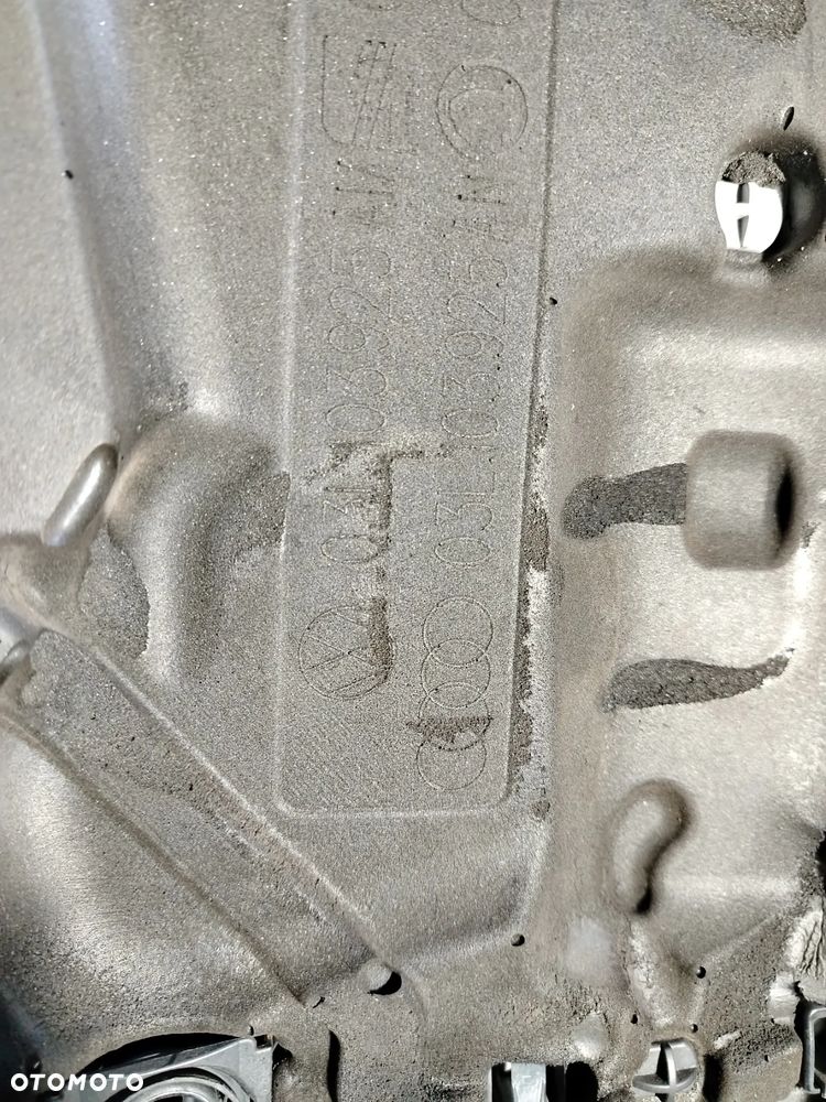 VW PASSAT B6 B7 2.0 TDI 140 KM POKRYWA NA SILNIK GÓRNA - 3