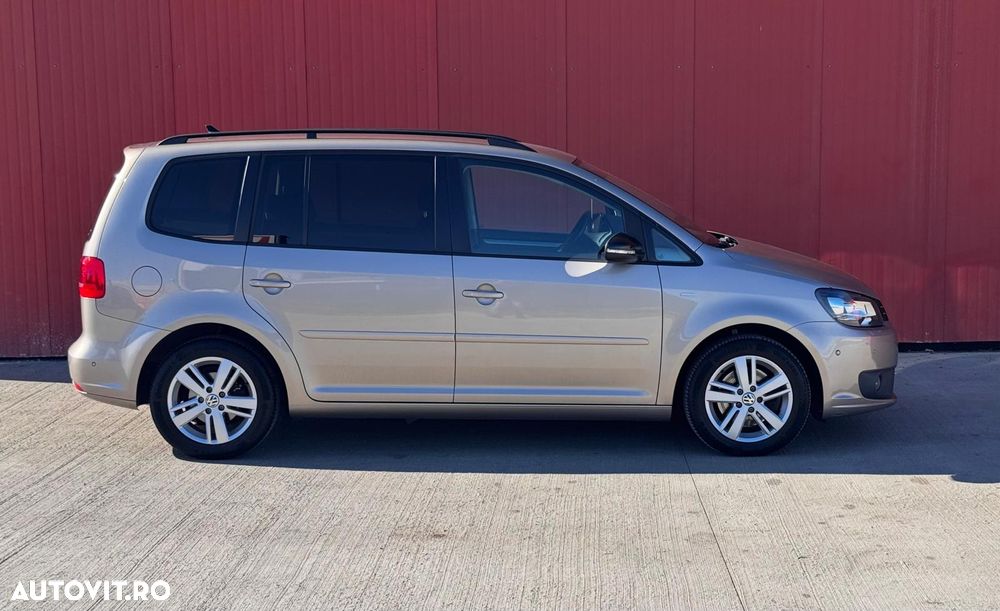 Volkswagen Touran 1.4 TSI DSG MATCH - 3