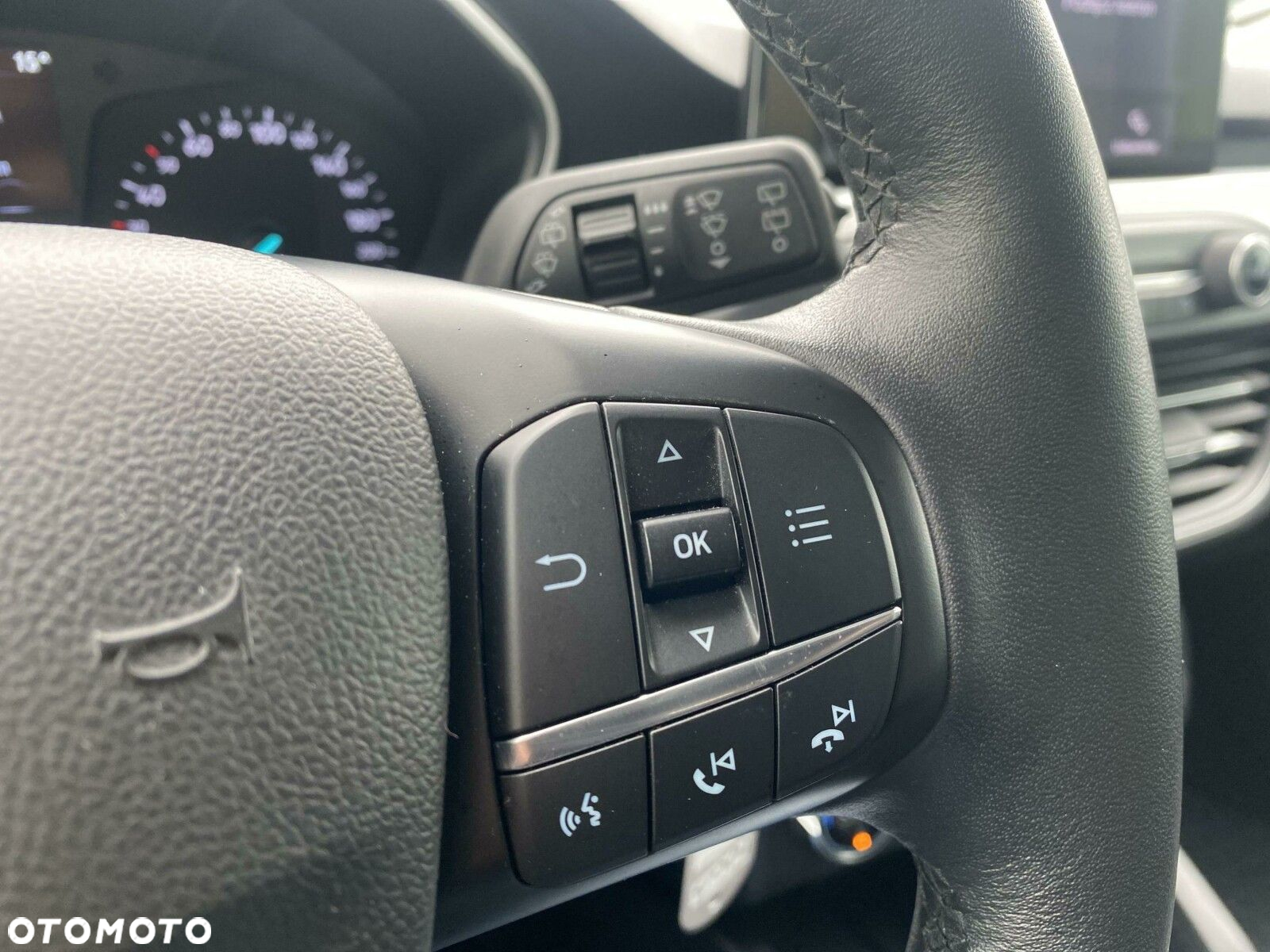 Ford Focus - 19