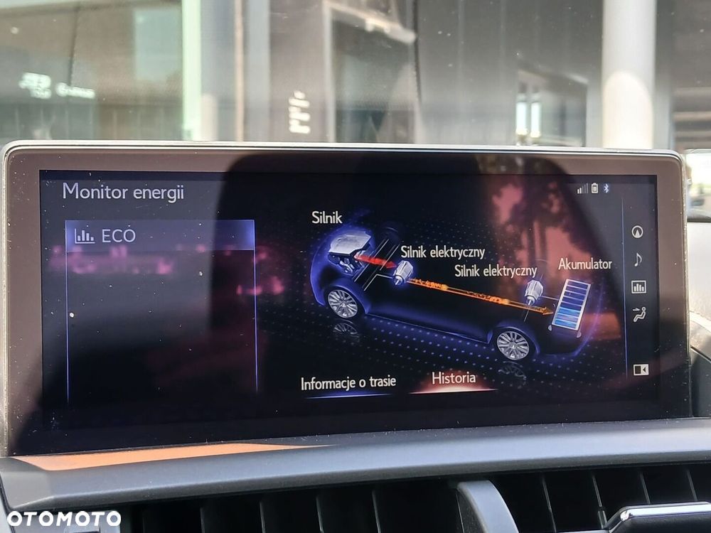 Lexus NX 300h Business Edition AWD - 17