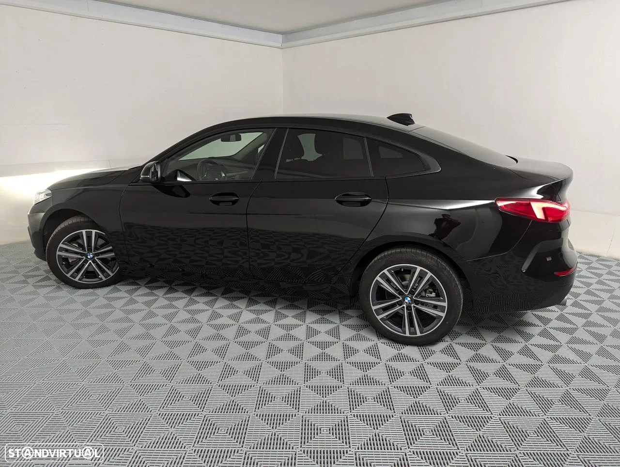 BMW 216 Gran Coupé d Advantage - 10