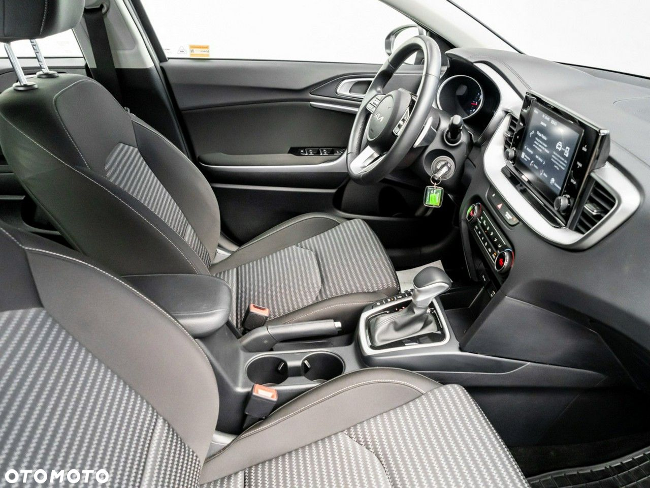 Kia Ceed 1.5 T-GDI M DCT - 10