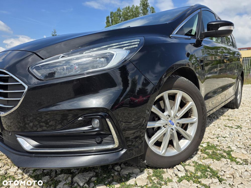Ford S-Max 2.0 EcoBlue Titanium - 1