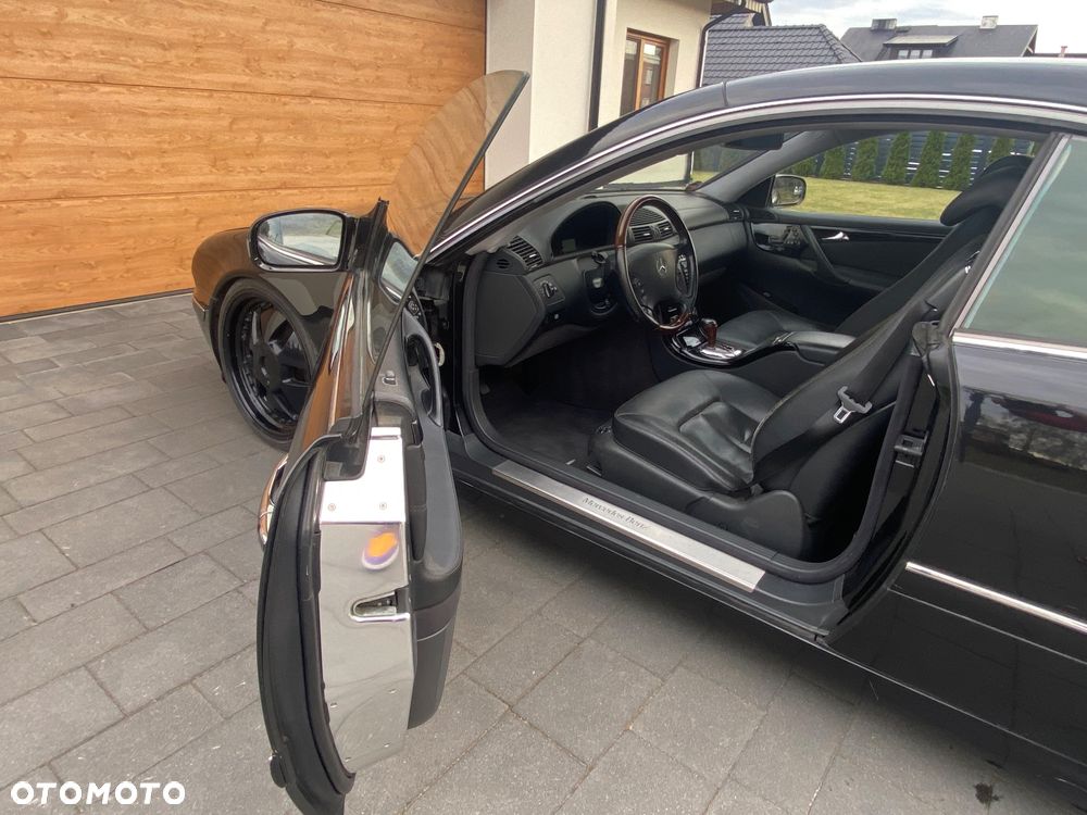 Mercedes-Benz CL 500 - 23