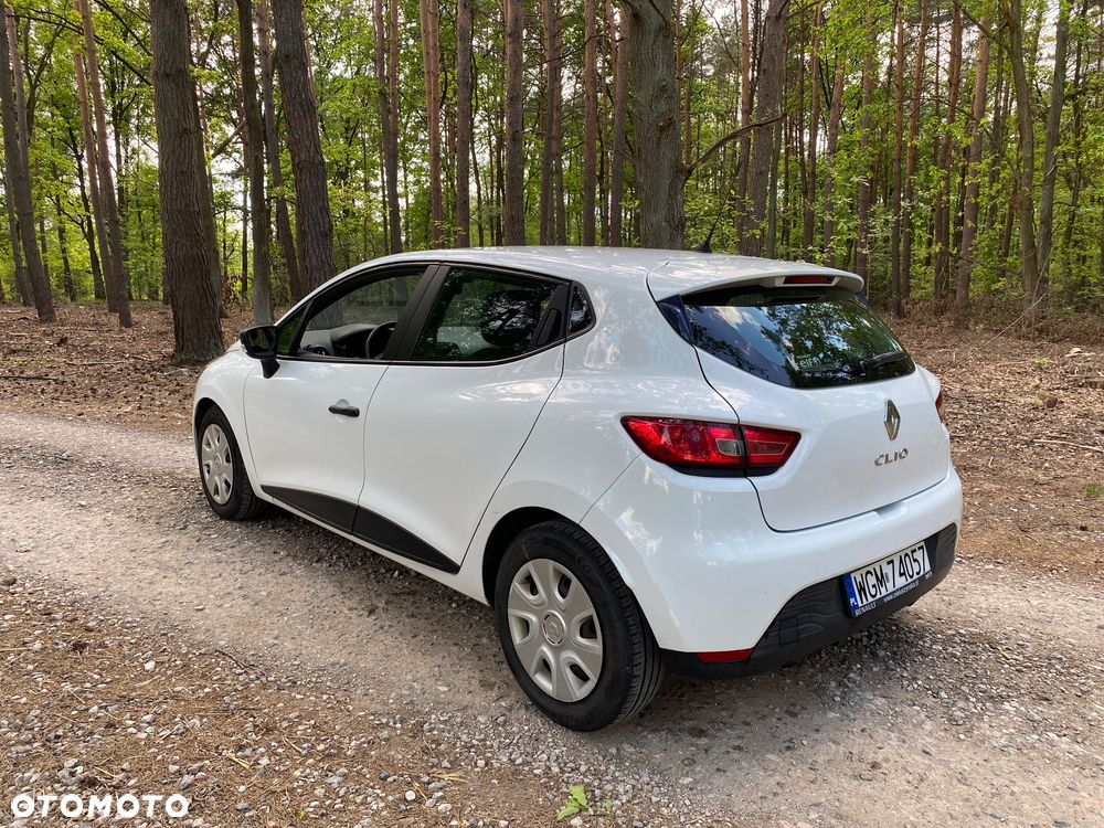 Renault Clio 1.2 16V Life - 3