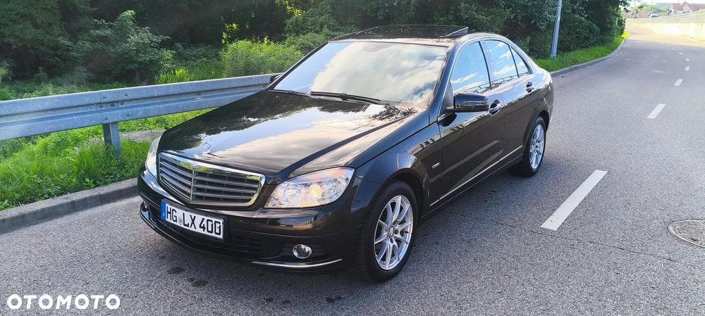 Mercedes-Benz Klasa C 180 Kompressor BlueEFFICIENCY Elegance - 1