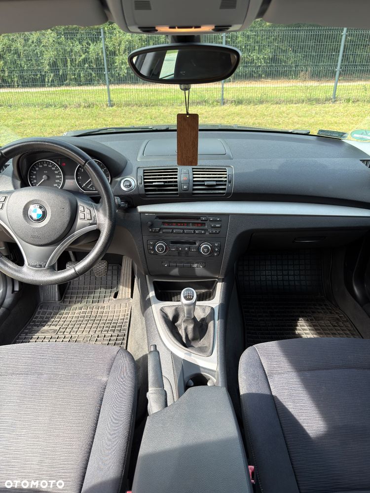 BMW Seria 1 - 19