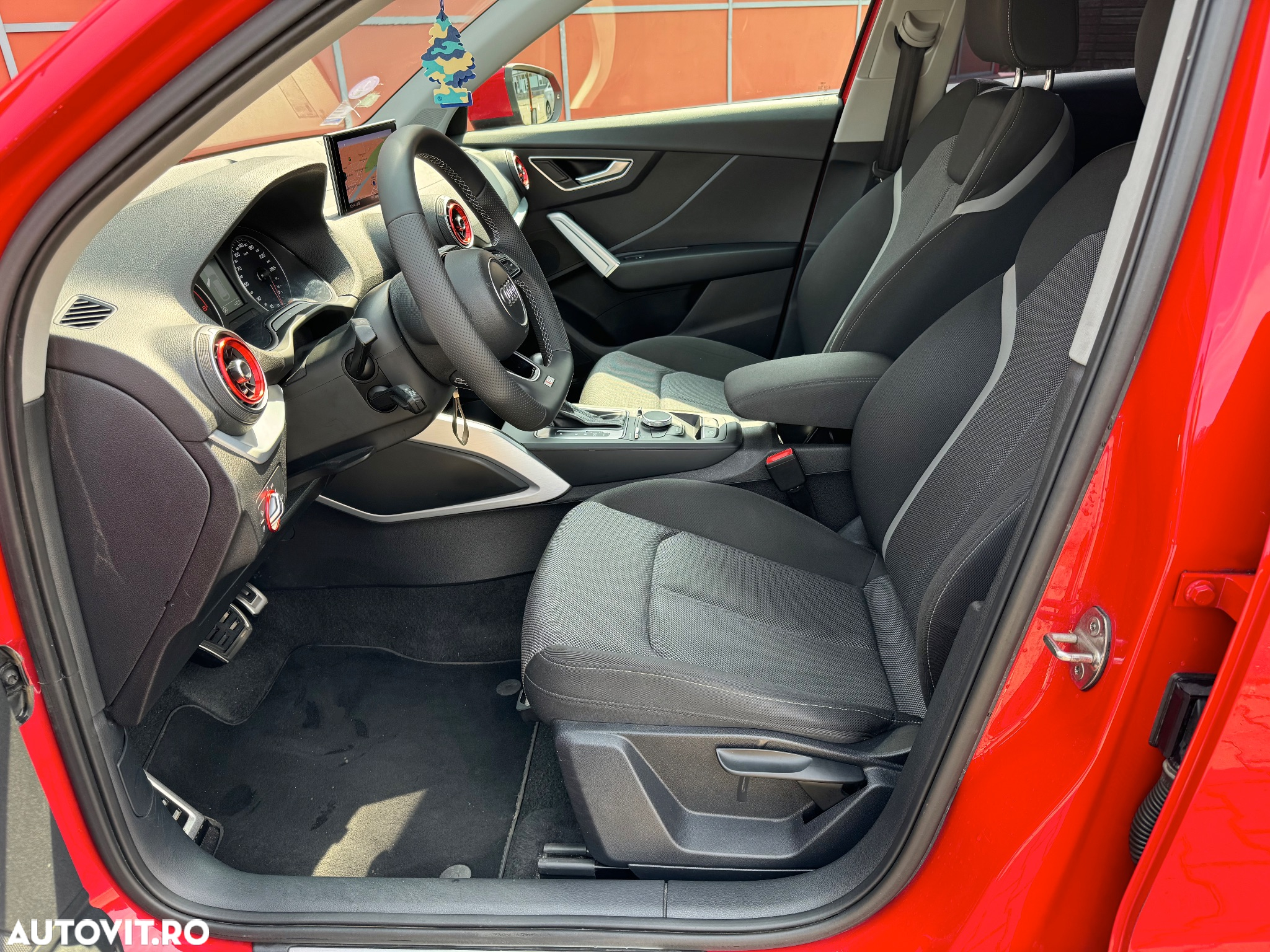 Audi Q2 30 TFSI S tronic sport - 6
