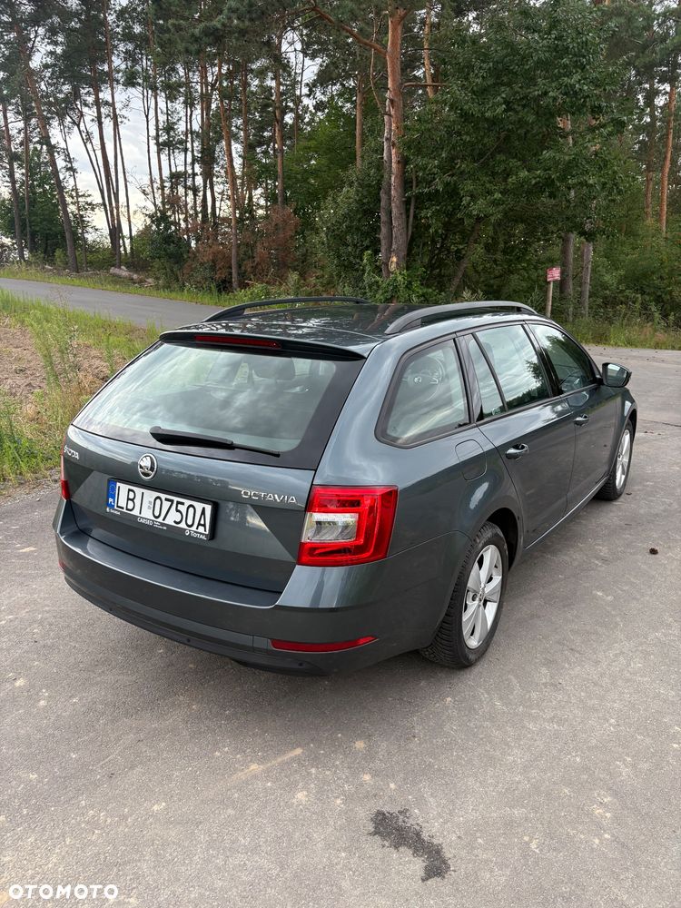 Skoda Octavia 1.5 TSI ACT Business - 4