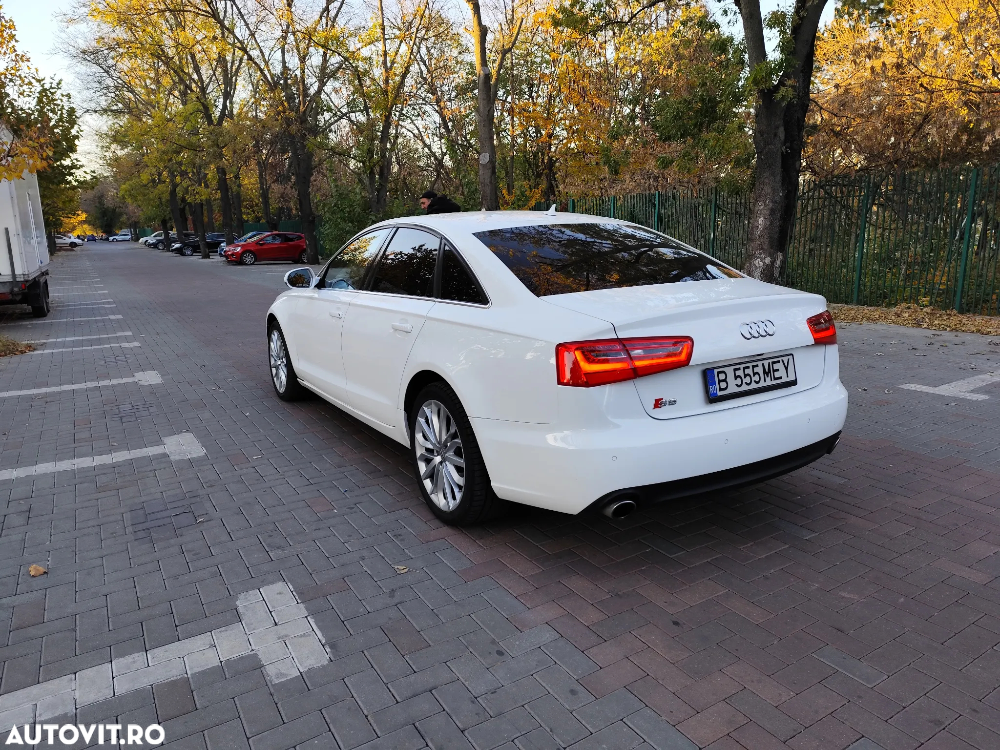 Audi A6 - 4