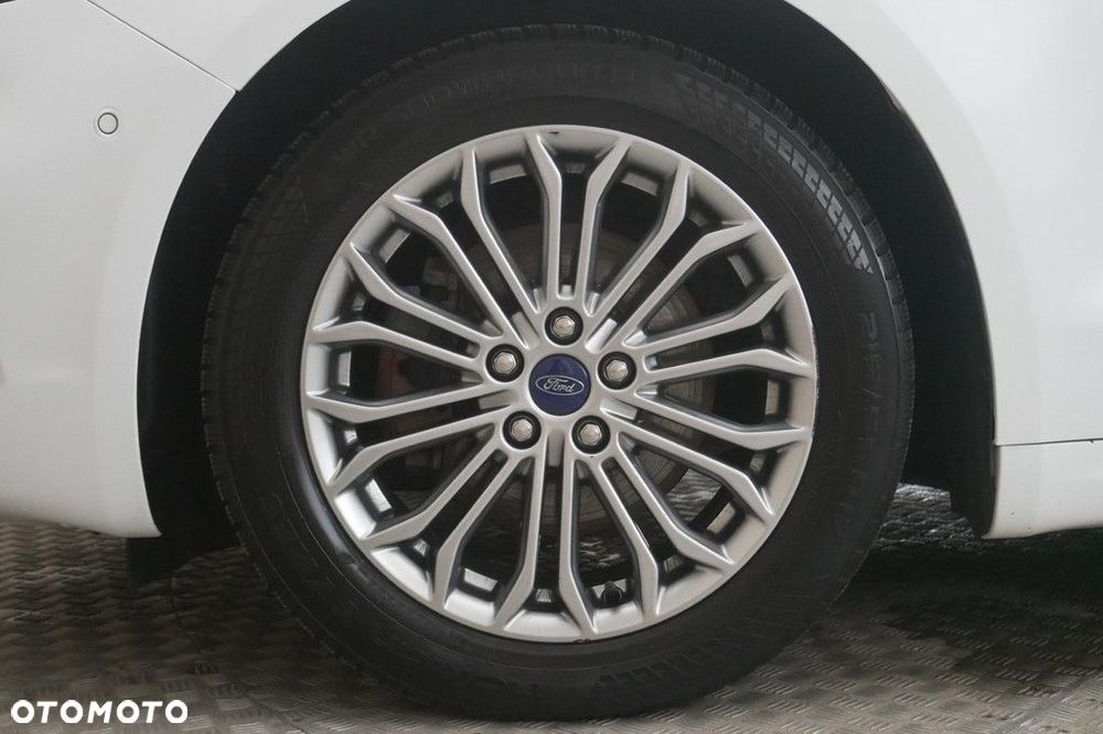Ford Mondeo - 14