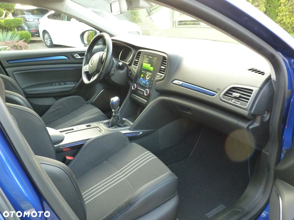 Renault Megane ENERGY TCe 130 GT LINE - 5