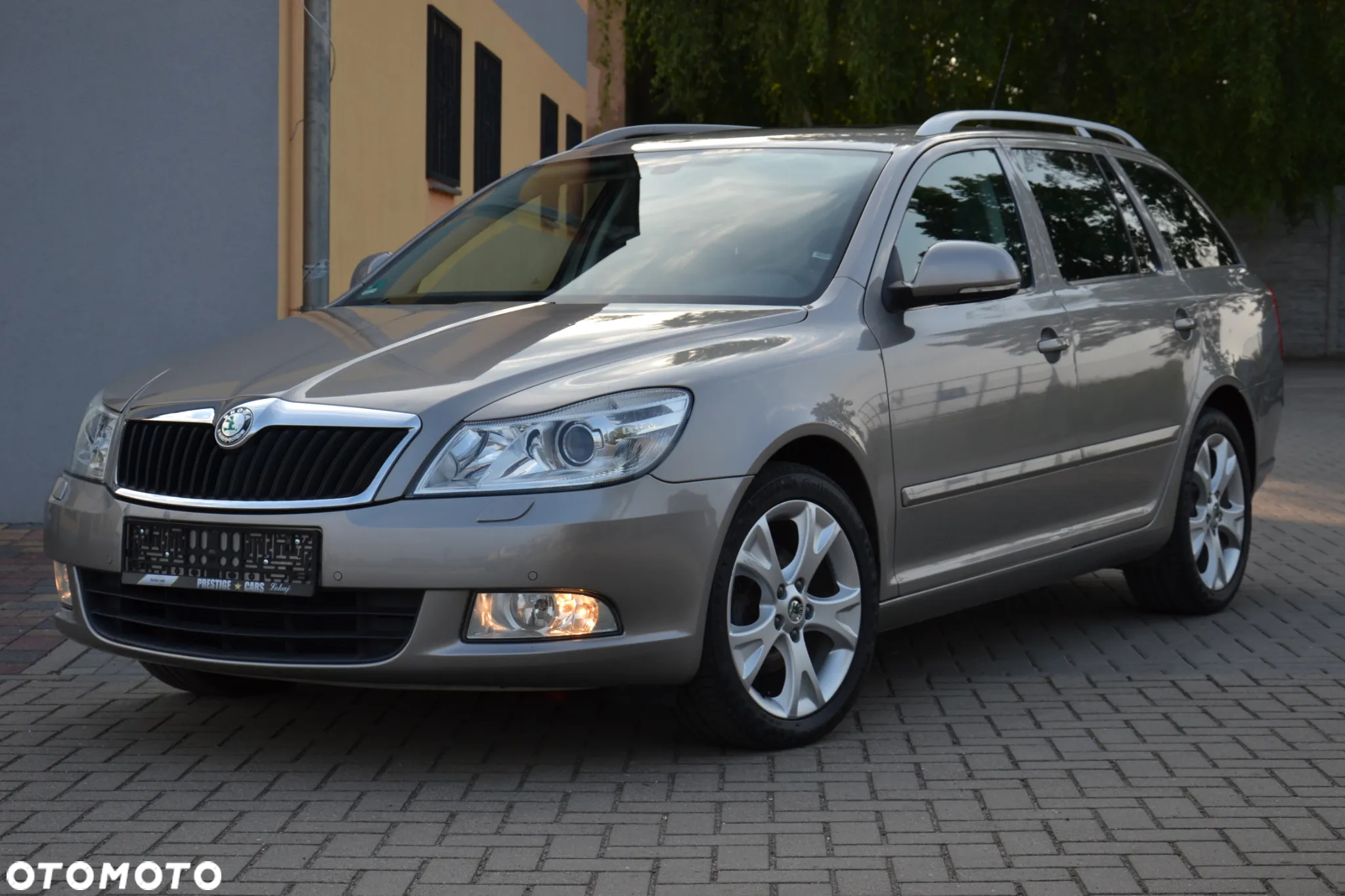 Skoda Octavia Combi 1.4 TSI DSG Ambition - 9