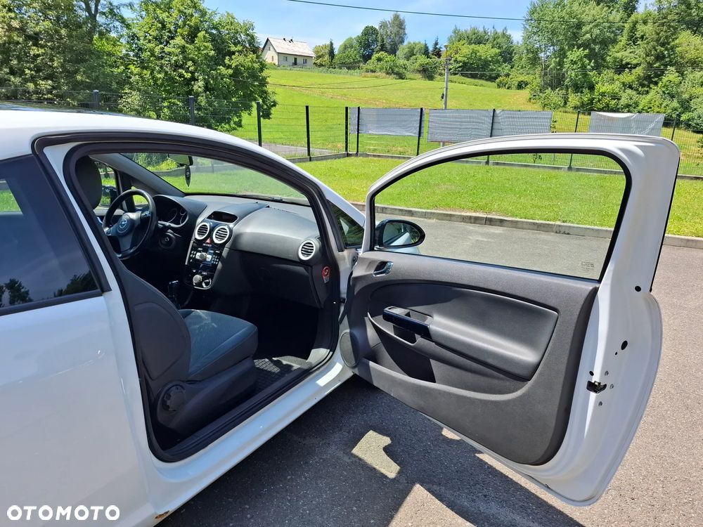 Opel Corsa 1.2 16V Color Edition - 16