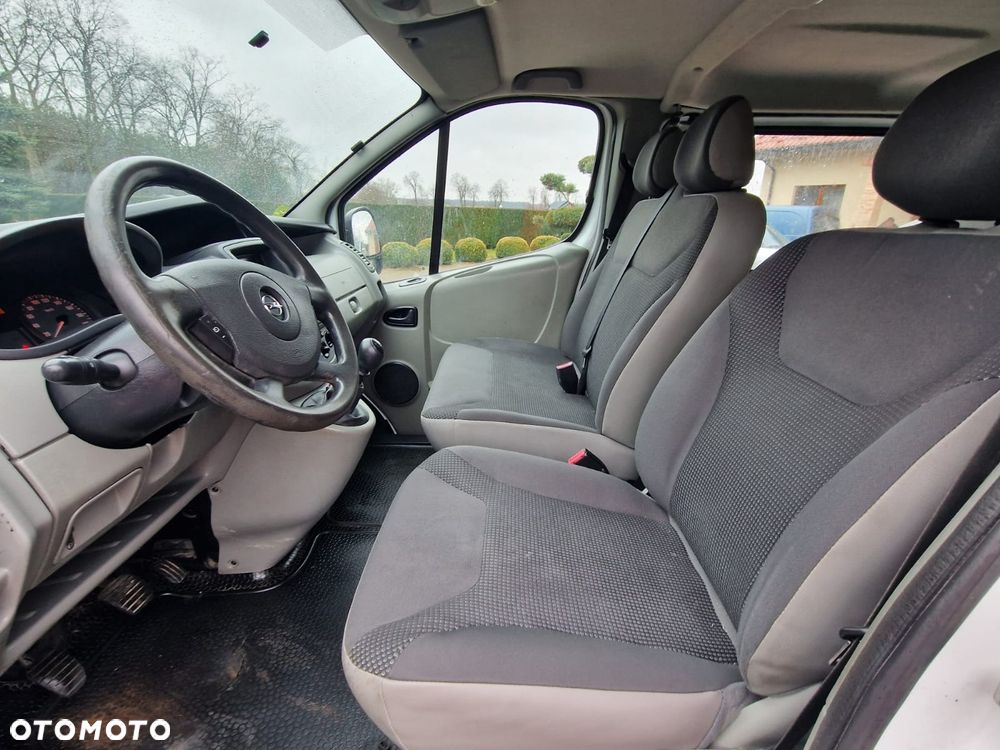 Opel Vivaro - 5
