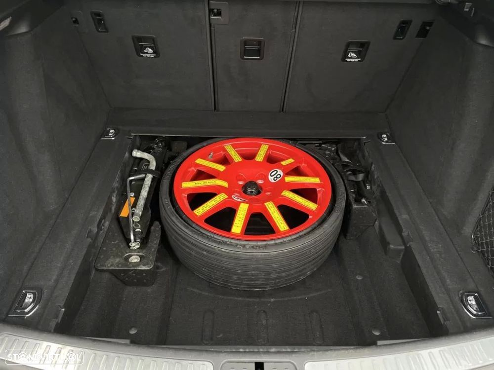 Porsche Macan S - 28