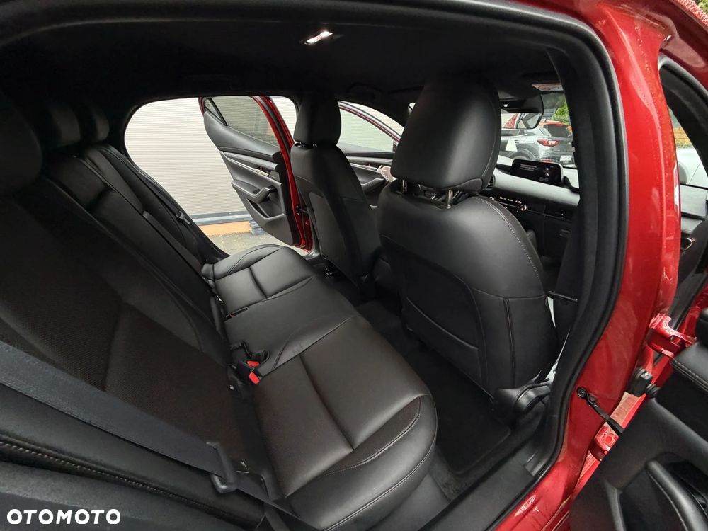Mazda 3 - 17