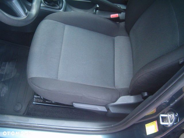 Skoda RAPID - 31