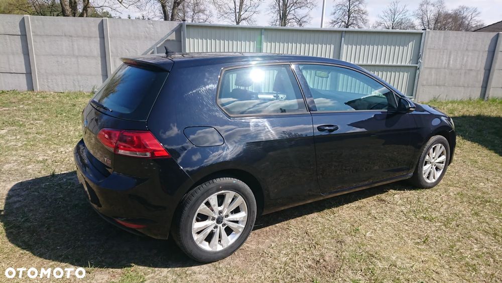 Volkswagen Golf - 36