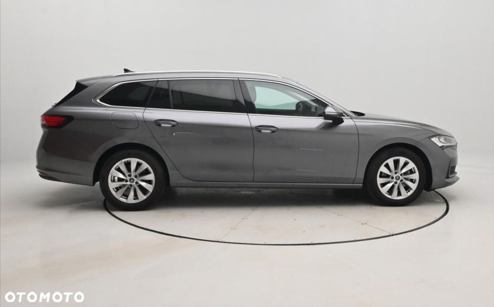 Skoda Superb 1.5 TSI mHEV Drive DSG - 9