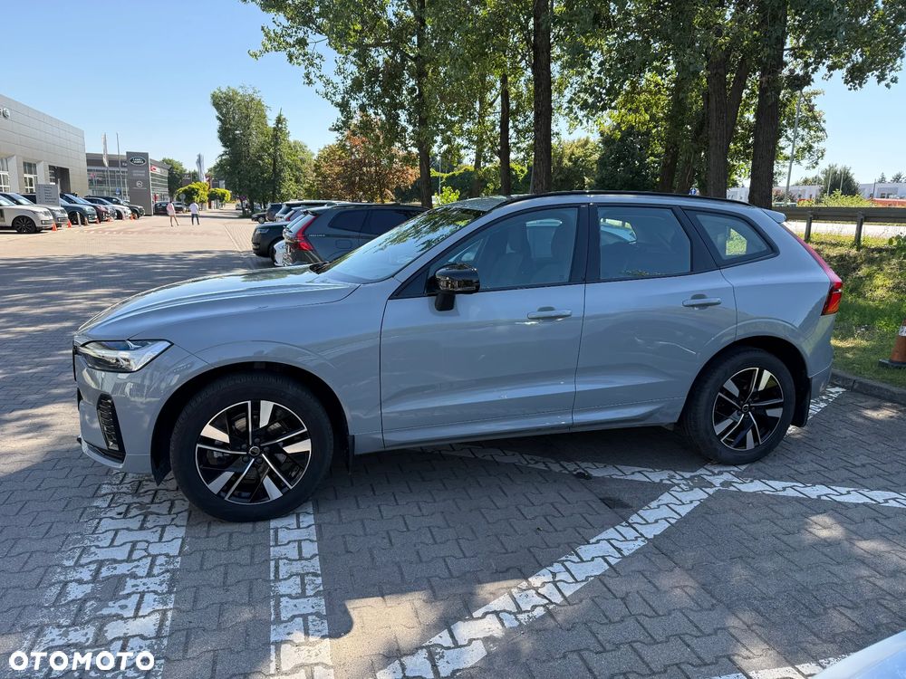 Volvo XC 60 B5 B AWD Plus Dark - 10