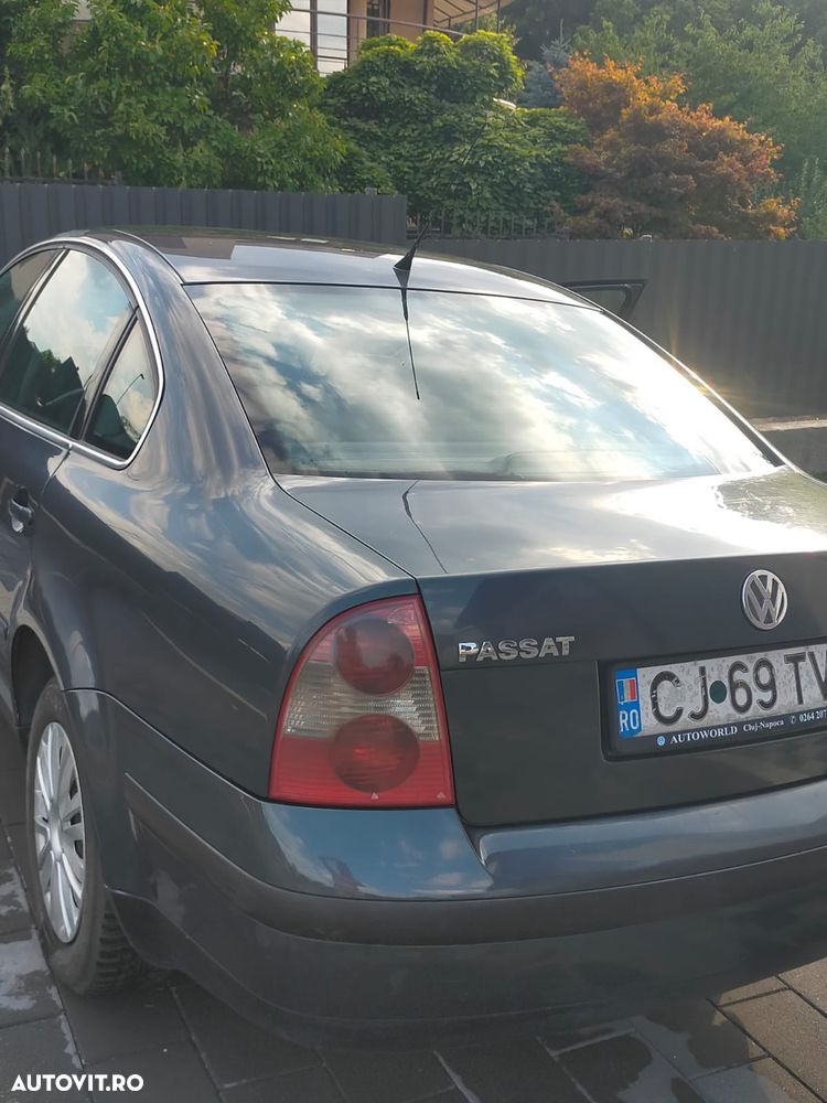 Volkswagen Passat - 6
