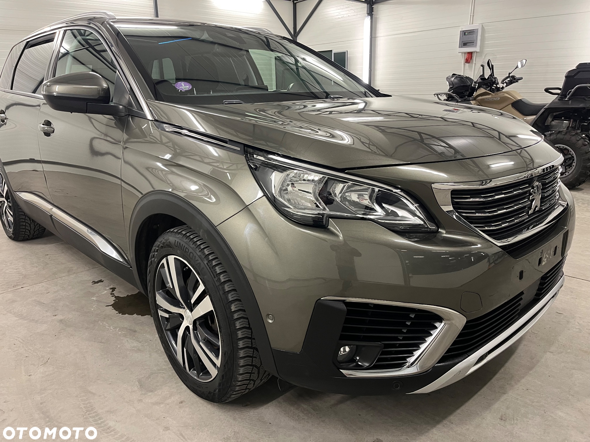 Peugeot 5008 PureTech 130 EAT8 Stop & Start Allure Business-Paket - 21